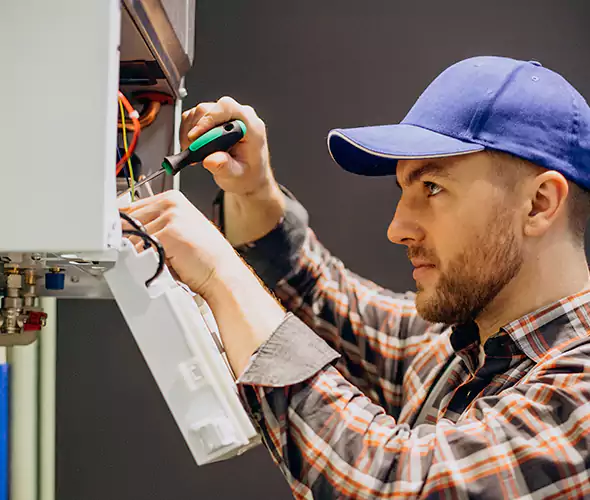 Expert Plumber for Tankless Water Heater Maintenance in St. James, NY: Schedule Professional Maintenance Services with Us